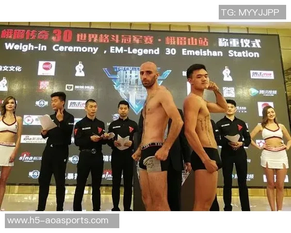 孔令丰与播求巅峰对决谁能称霸搏击界的传奇之战